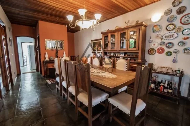 Imagem Magnífica Casa de Campo em Porangaba/SP