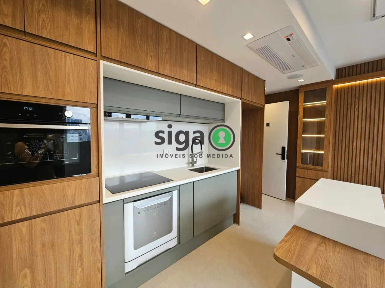 Imagem Apartamento 48m² para locação, mobiliado, 2 quartos, localizado na Chácara Santo Antônio, São Paulo.