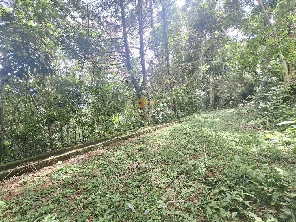 Imagem Terreno para Venda em Teresópolis / RJ no bairro Albuquerque