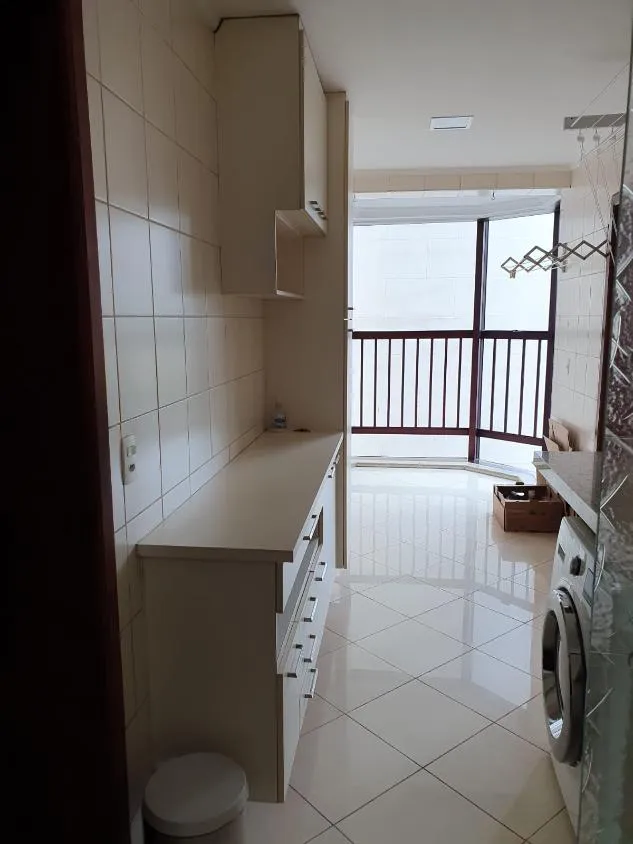 Imagem Moradia requintada: apartamento para locação no nobre bairro Cambuí em Campinas