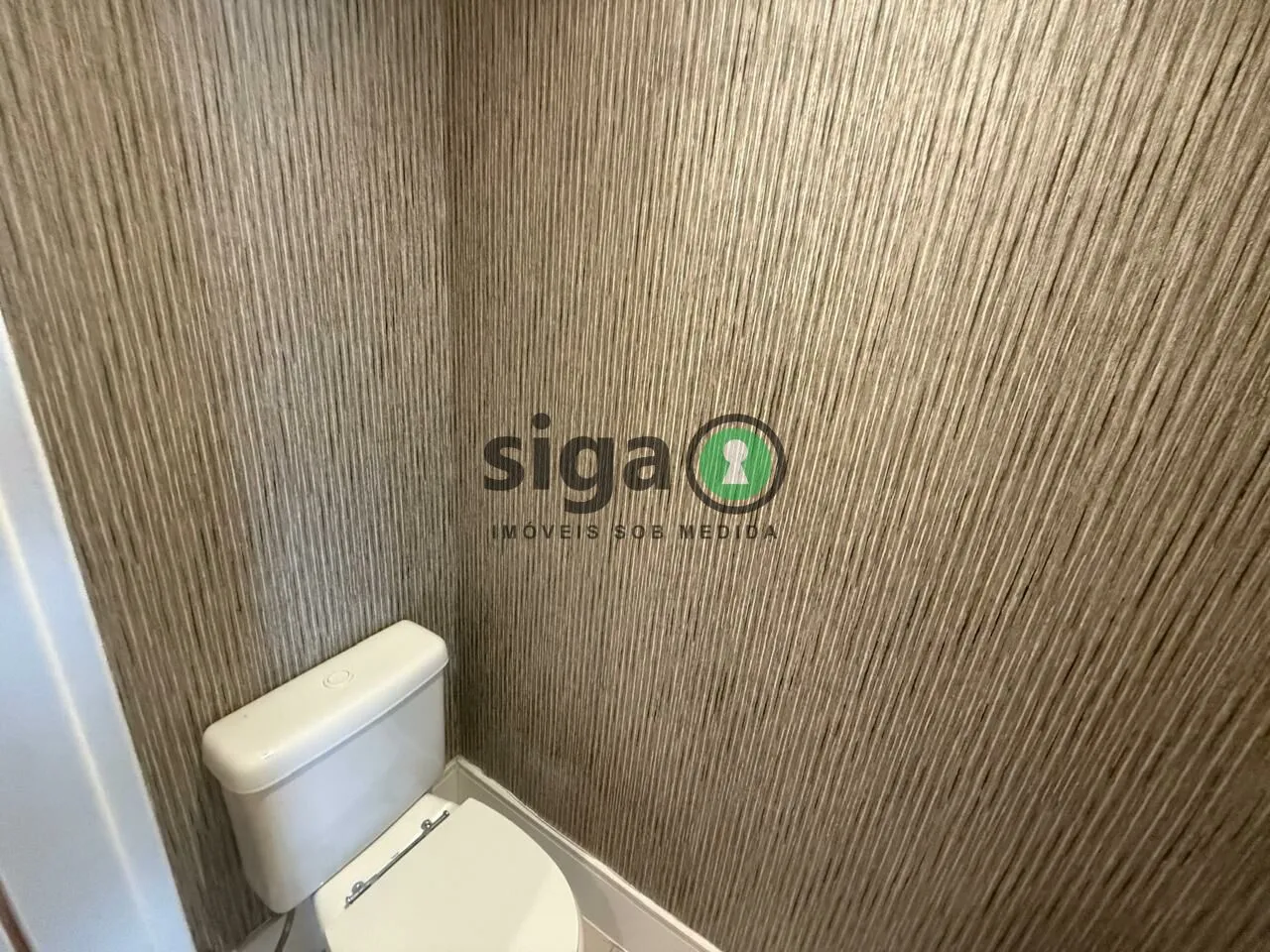 Imagem EXCLUSIVIDADE E CONFORTO EM 242M² ? CONDOMÍNIO PRAÇA DAS ÁGUAS