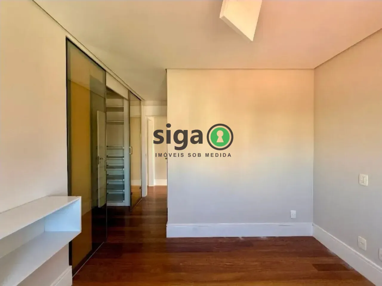 Imagem Apartamento a venda no Brooklin de 138m2, 3 quartos e 2 vagas