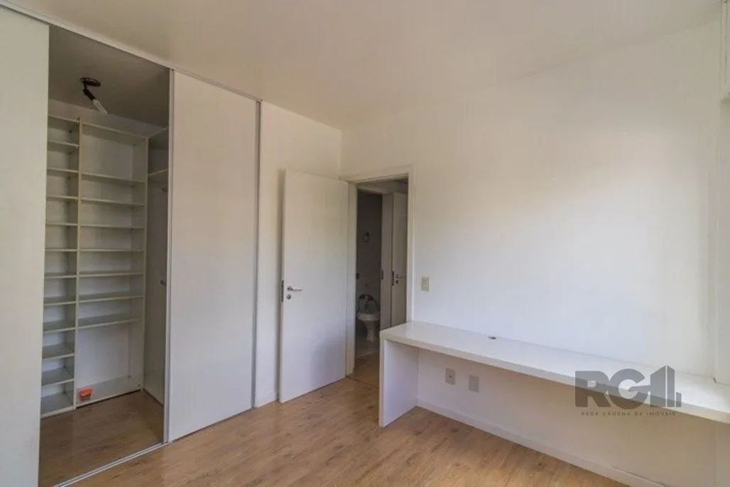 Imagem Apartamento 2 Dormitórios,Suíte,Elevador e Garagem no Bairro Santana