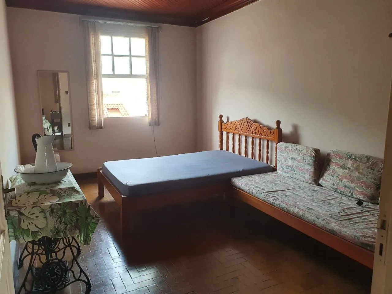 Imagem Casa à venda 4 Quartos, 600M², Pedreira, Guaratinguetá - SP