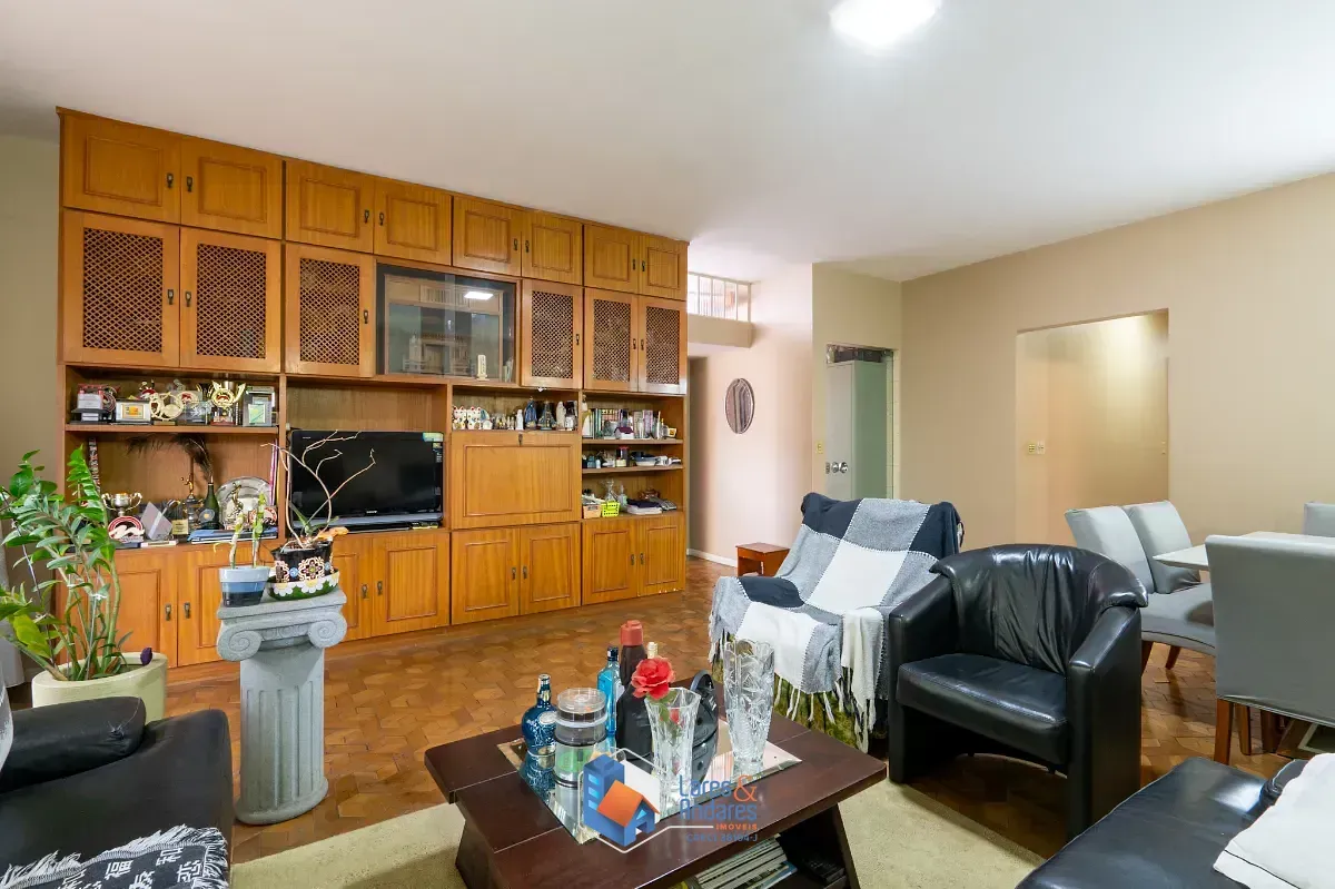Imagem Casa para venda em Jardim Jussara com 3 quartos, sendo 1 suíte, 414m²