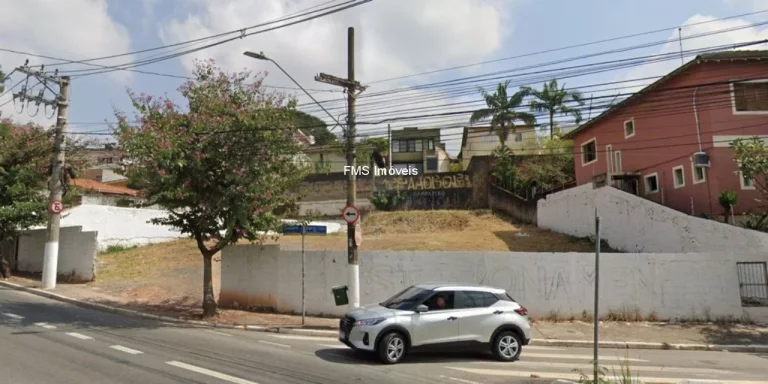 Imagem Terreno com 741m2 à venda no Morumbi