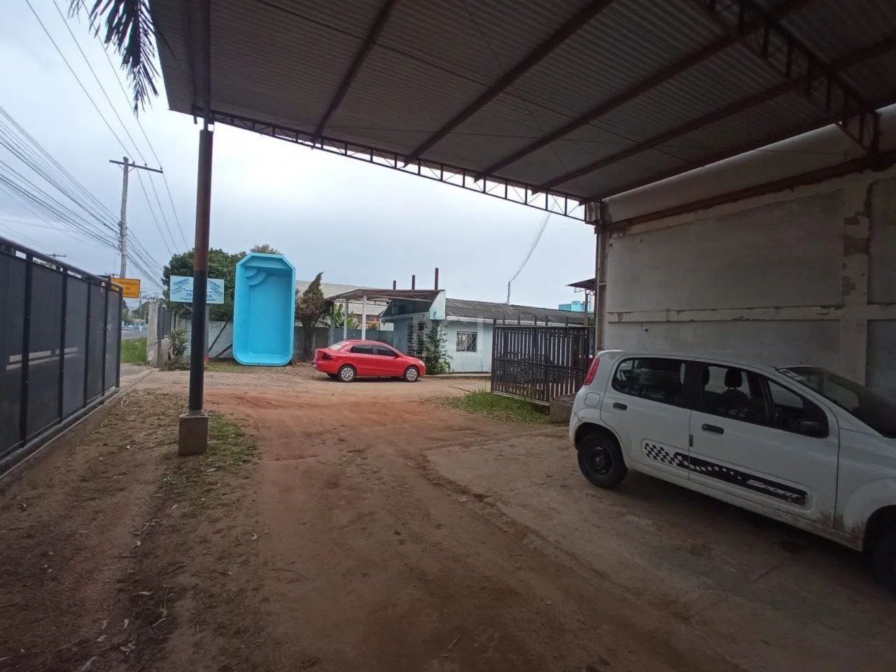 Imagem Pavilhão comercial no Bairro Hípica