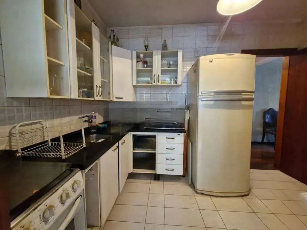 Imagem Apartamento semimobiliado no bairro Tristeza, com 3 dormitórios, 01 suíte, e 105m² Privativos!!!