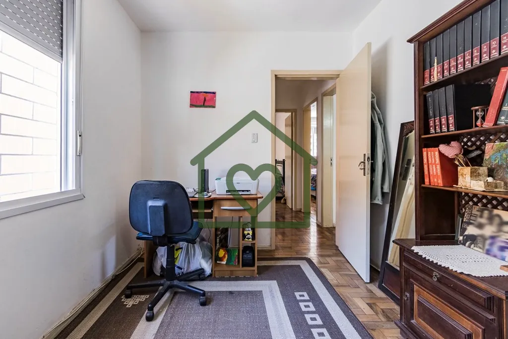 Imagem CASA DE 149m² NO CONDOMÍNIO JARDIM MEDIANEIRA, COM 3 QUARTOS, 2 BANHEIROS, SALA, COZINHA ESPAÇOSA...