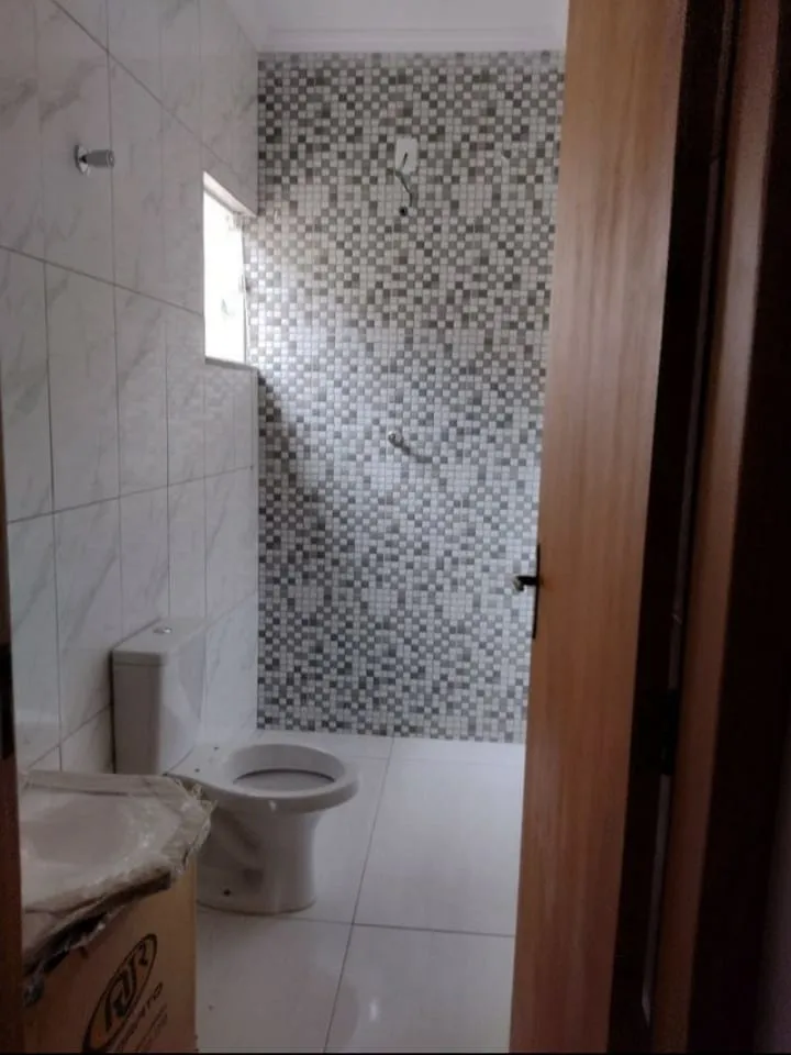 Imagem Casa à venda 2 Quartos, 1 Suite, 1 Vaga, 125M², Conjunto Residencial Araretama, Pindamonhangaba - SP