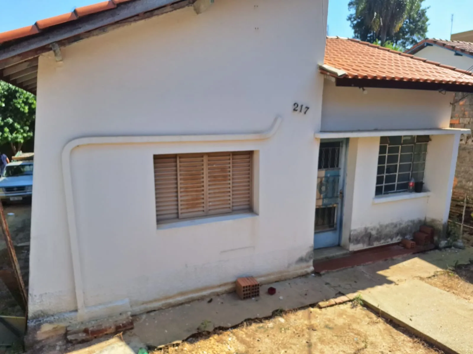 Imagem Casa à Venda no Jardim Novo Eldorado | 300 m² de Terreno | 2 Quartos e Galpão
