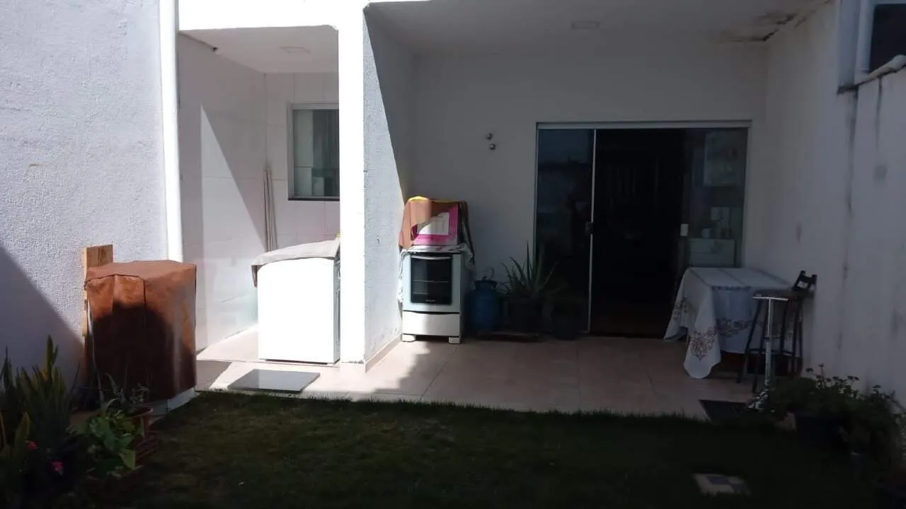 Imagem Casa duplex à venda, 3 quartos, 1 suíte, 3 vagas, São João Batista - Belo Horizonte/MG
