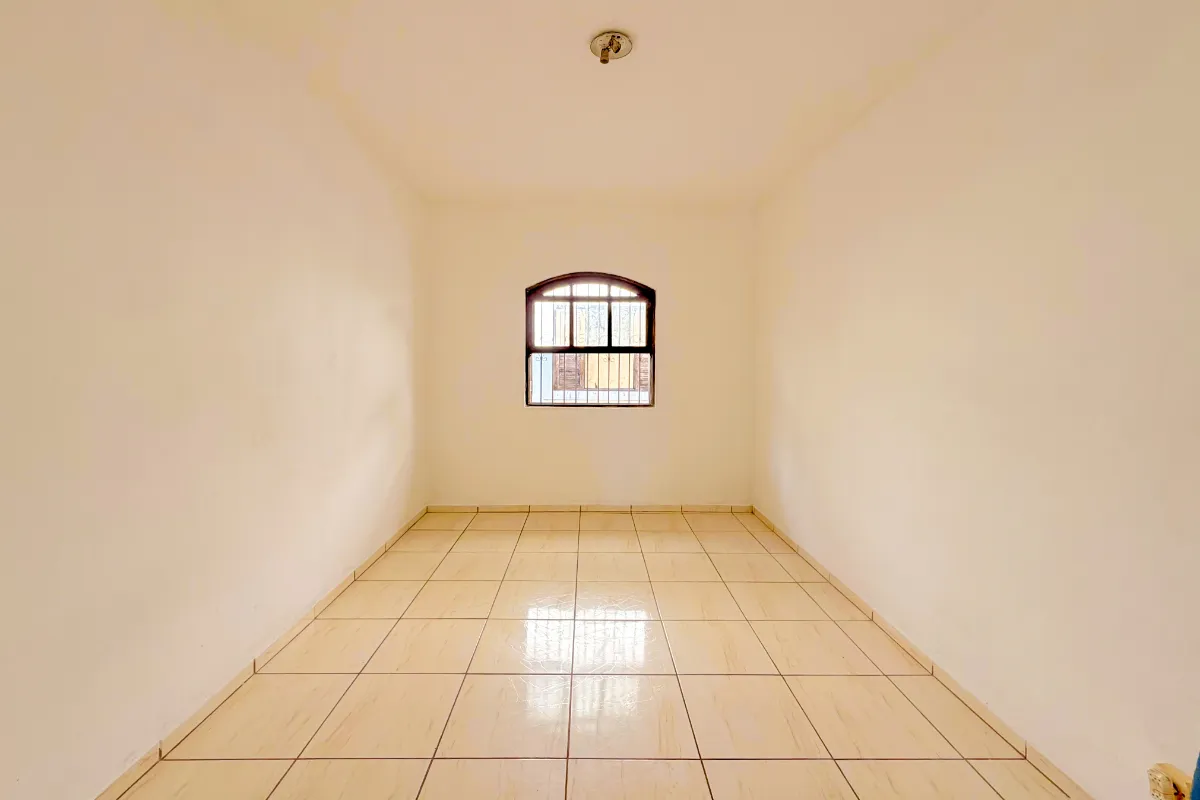 Imagem Casa para venda em Colônia com 2 quartos, 347m2