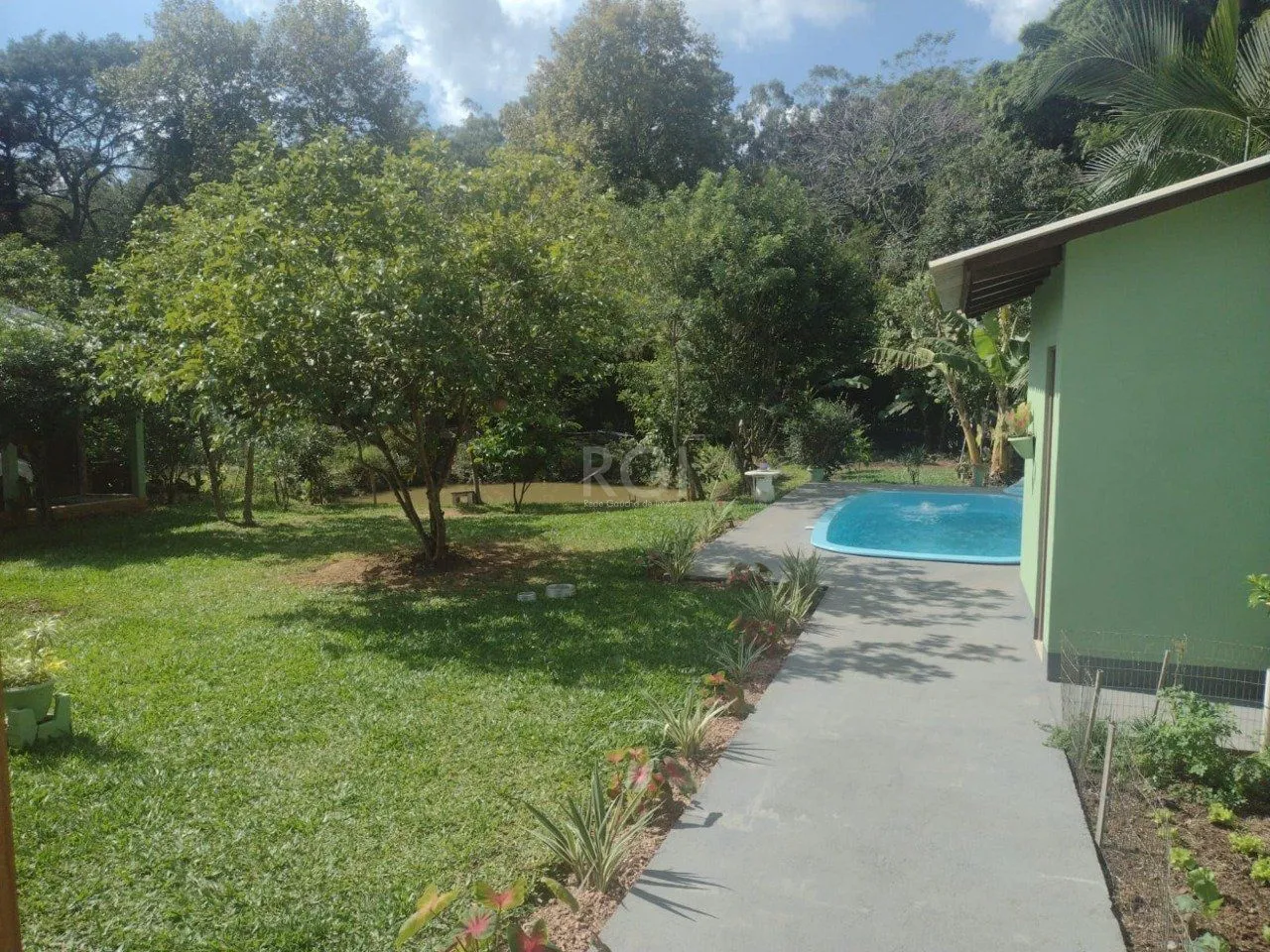 Imagem Sítio 2 dormitórios, 1 suíte, vaga garagem, Bairro Sítio Ipiranga