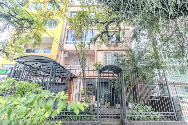 Foto do imóvel Apartamento à venda em Porto Alegre, Bom Fim, com 2 quartos, 64m2 em Ramiro Barcelos