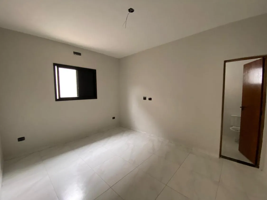 Imagem CASA NOVA COM PISCINA À VENDA NO JARDIM PALMEIRAS EM ITANHAÉM