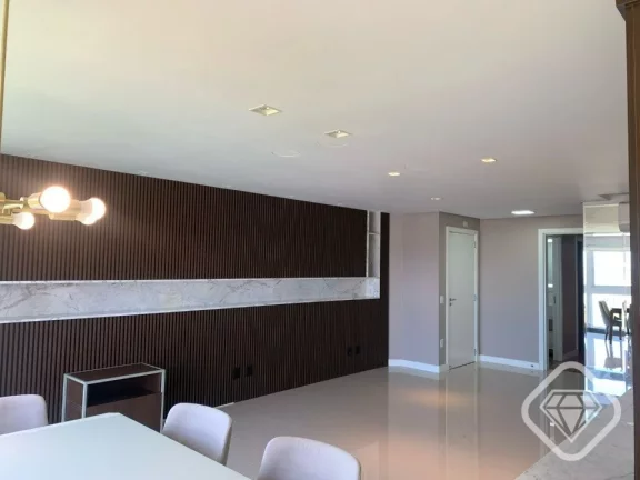 Imagem Apartamento Mobiliado com Suíte e Vista para o Pôr do Sol

Brilhante Imóveis apresenta este belí...