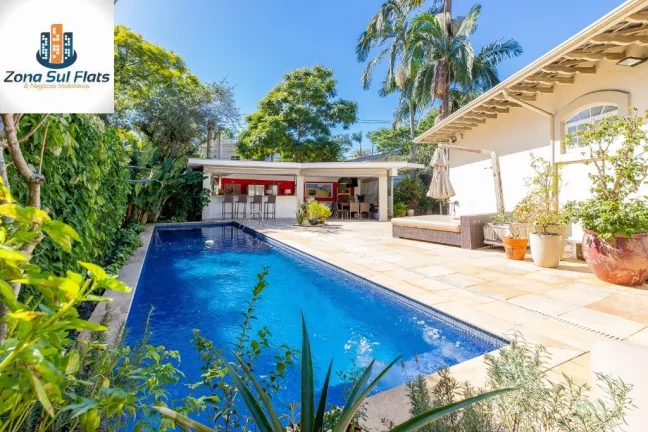 Foto do imóvel Casa Alto Padrão à Venda No Alto de Pinheiros Com 4 Dormitórios Sendo 3 Suítes e 4 Vagas em RUA ANTÔNIO DE GOUVEIA GIUDICE