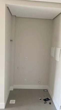 Imagem Apartamento com 2 dormitórios sendo 1 suíte e 1 vaga de garagem em Governador Celso Ramos/SC