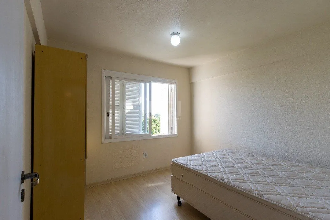 Imagem Ótima cobertura no bairro Nonoai, com aproximadamente 135m² de área privativa, 02 dormitórios