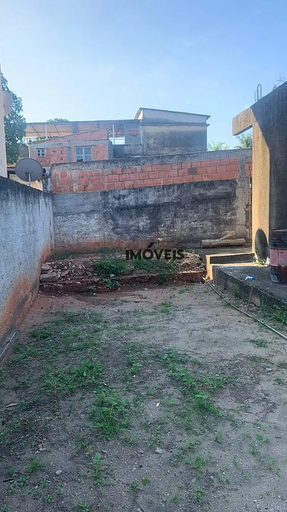 Imagem Casa a Venda no bairro Vila Três - São Gonçalo, RJ