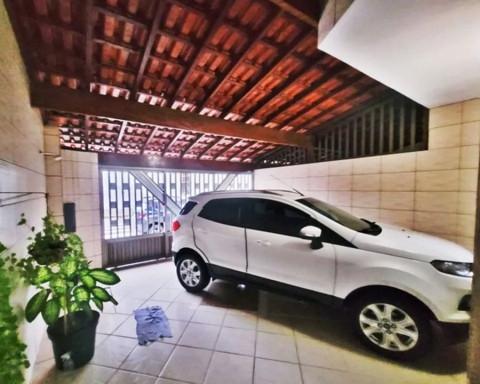 Imagem CASA COM 130,00 m² - CANTO DO FORTE - PRAIA GRANDE SP