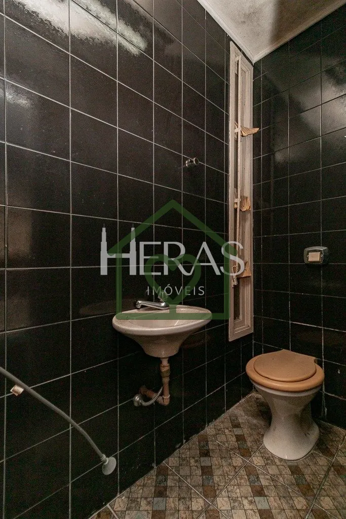 Imagem Amplo apartamento mobiliado, com 116 m² de área privativa; - 3 dormitórios amplos com ar condicio...