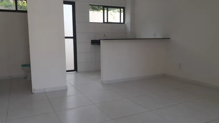 Imagem Casa de Condomínio com 2 Quartos à Venda, 77 m² em Ponta Negra - Natal