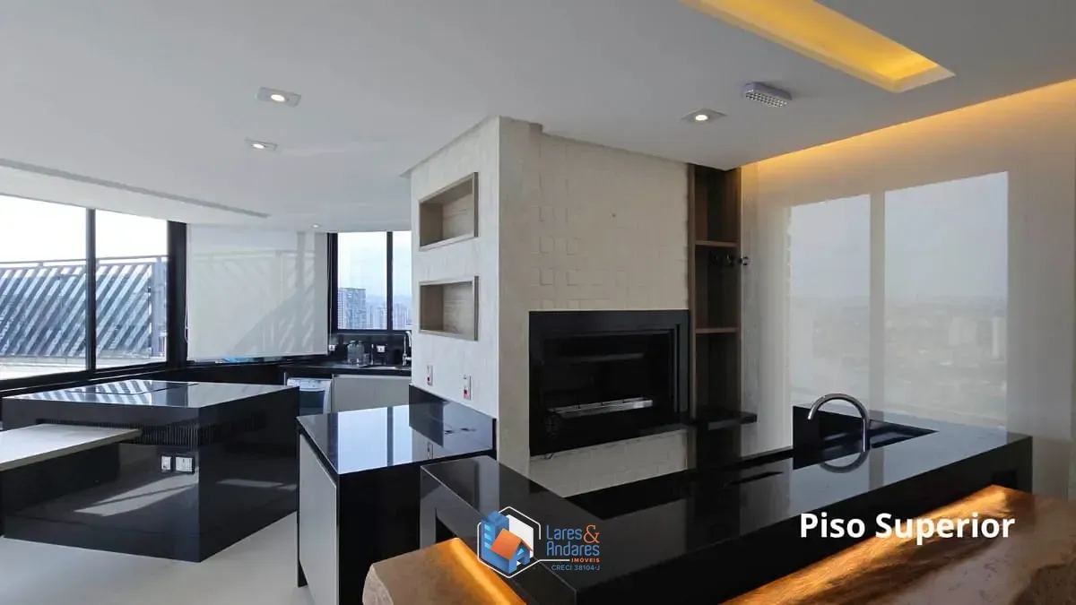 Imagem Cobertura para venda e locação em Campo Belo com 4 quartos, sendo 2 suítes, 440m²