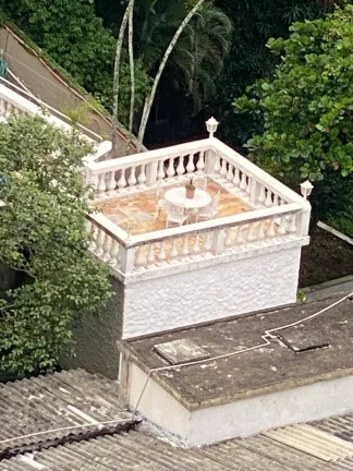 Imagem Casa com vista para o mar a venda com 6 dormitórios, piscina, área gourmet