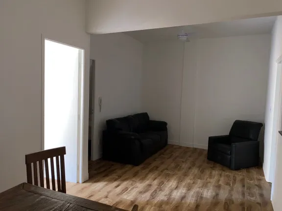 Imagem Apartamento com 2 Quartos à Venda, 60 m² em Gonzaga - Santos