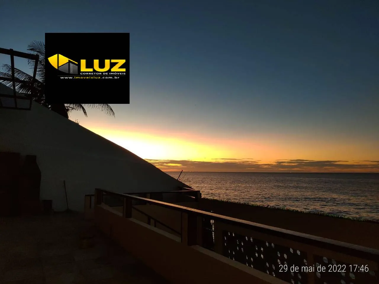 Imagem Duplex à Beira Mar com Vista exuberante na praia Pacheco