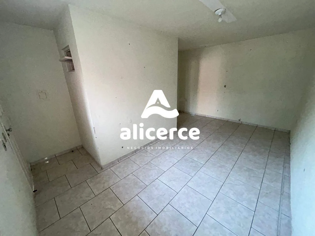 Imagem Casa à venda com 4 quartos 3 suítes, 240m² em Fazenda Santo Antônio São José
