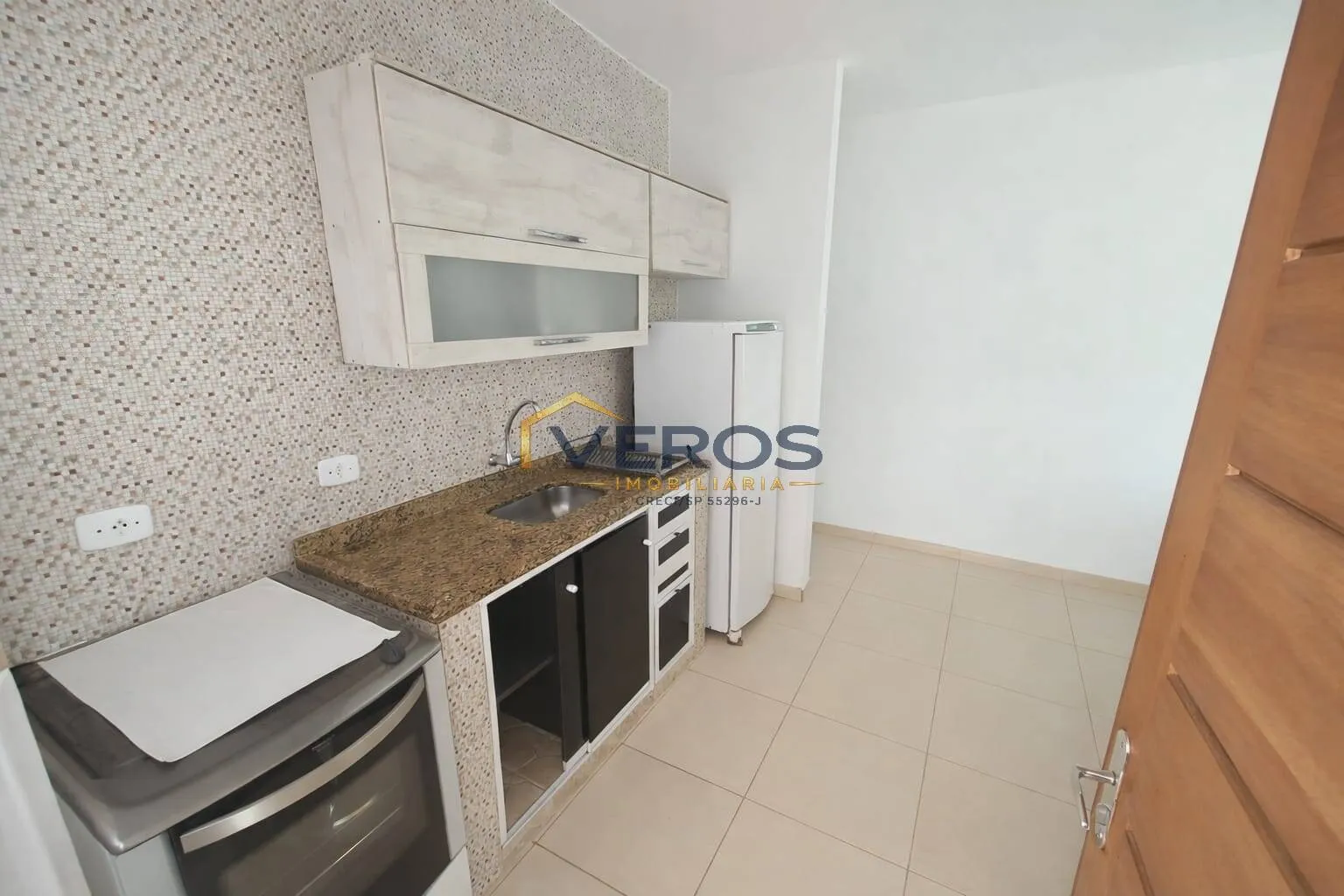 Imagem Casa 02 quartos a venda 400 metros da praia Massaguaçu em Caraguá