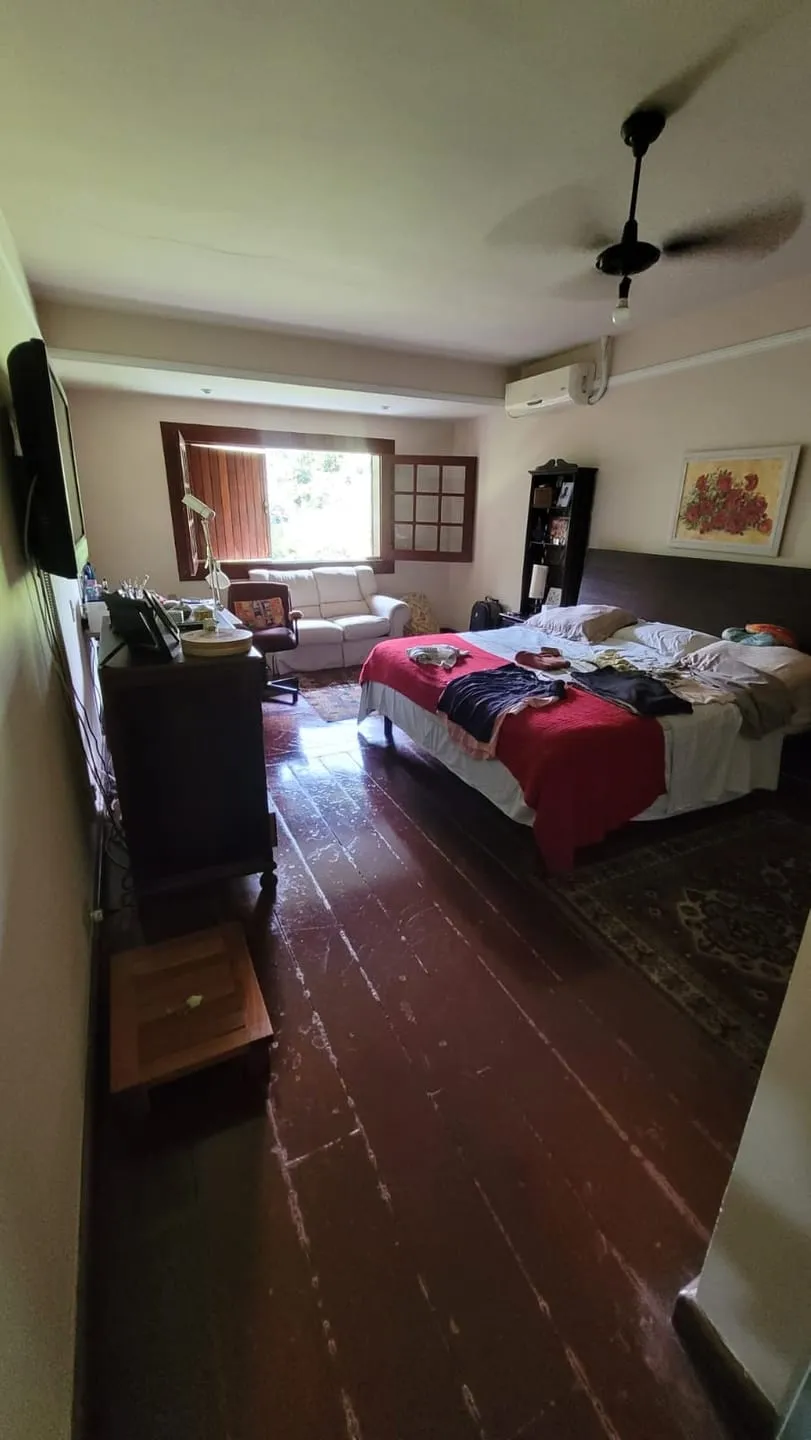 Imagem Casa para Locação 5 Quartos, 3 Suites, 3 Vagas, 350M², Bela Vista, Pindamonhangaba - SP
