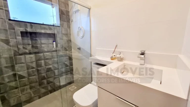 Imagem CASAL IMÓVEIS VENDE CASA CONJ ITORORO 3 SUÍTES + 2 VGS PORTEIRA FECHADA