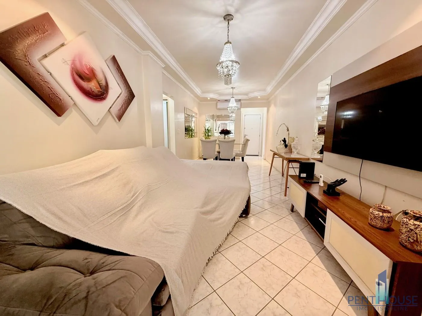 Imagem Apartamento Zona Central para Venda em Balneário Camboriú, CENTRO, 2 dormitórios, 1 suíte, 2 banheiros, 1 vaga