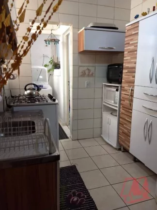Imagem 2 dormitórios,reformado próximo ao Hospital de Clínicas