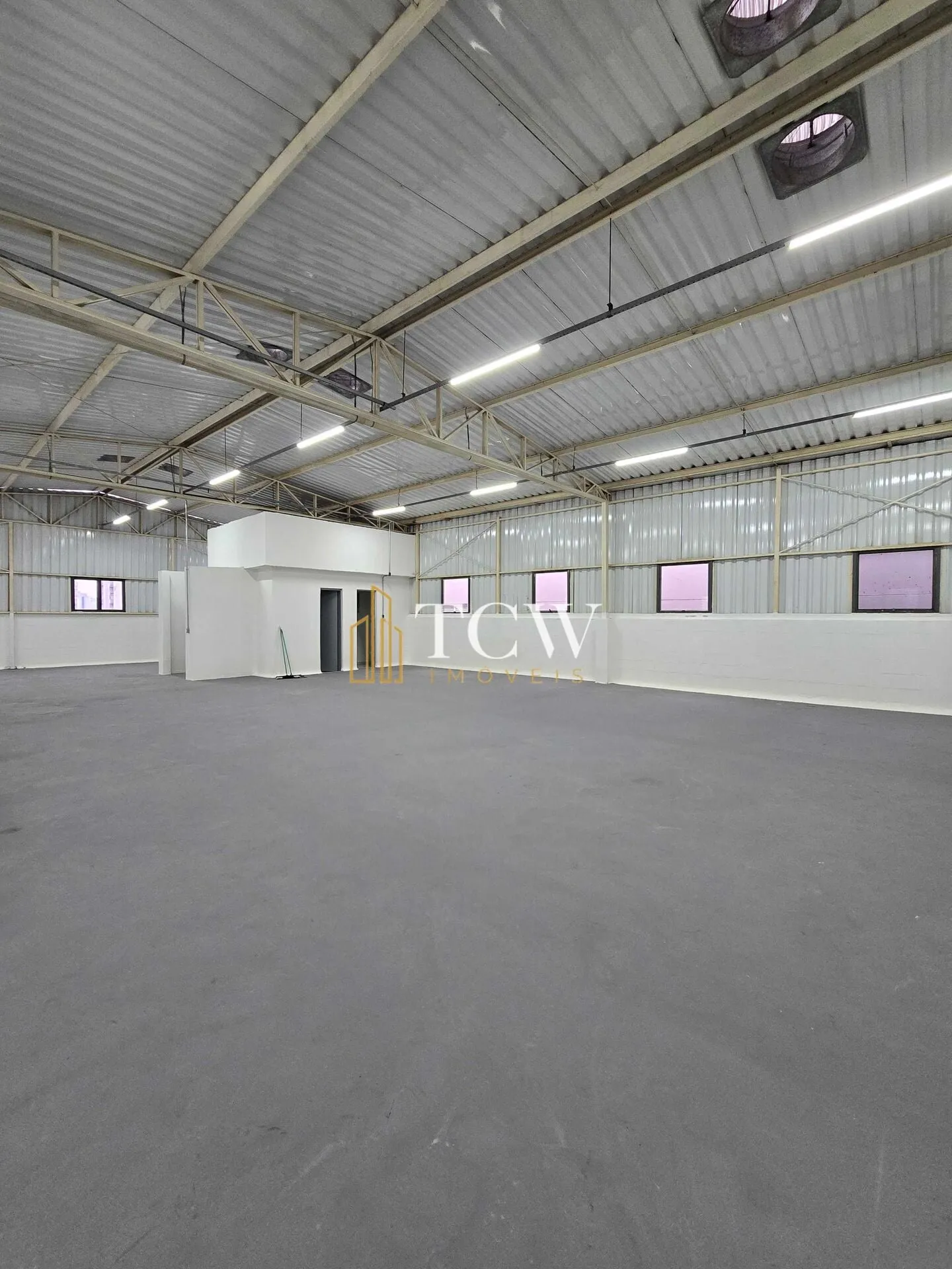 Foto do imóvel: Galpão/Predio Comercial à venda | 1222m2 | Bom Retiro/SP em Belenzinho