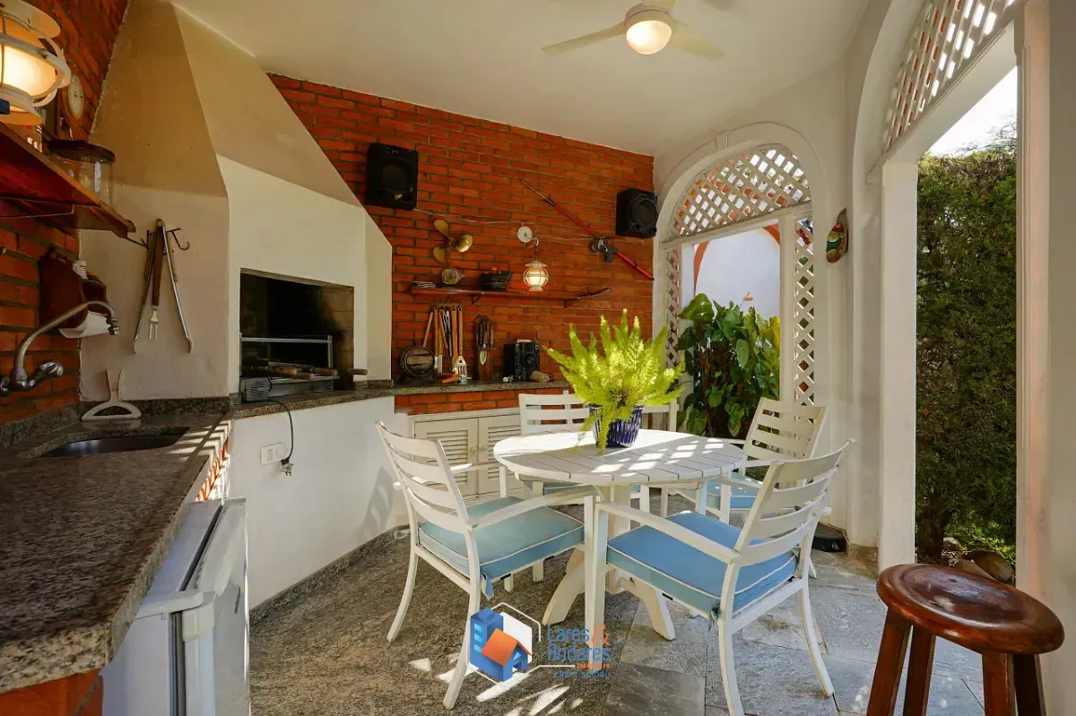 Imagem Casa para venda em Jardim Leonor com 3 quartos, sendo 3 suítes, 340m²