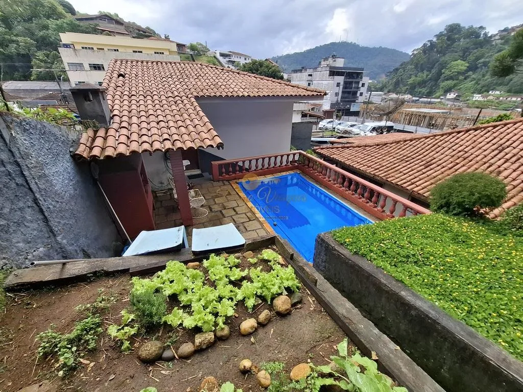 Imagem Casa para Venda em Teresópolis / RJ no bairro São Pedro