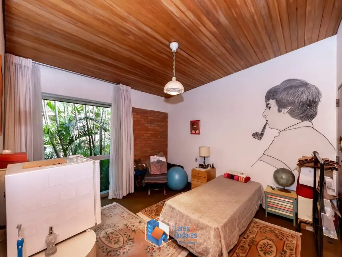 Imagem Casa para venda em Cidade Jardim com 4 quartos, sendo 1 suíte, 490m²