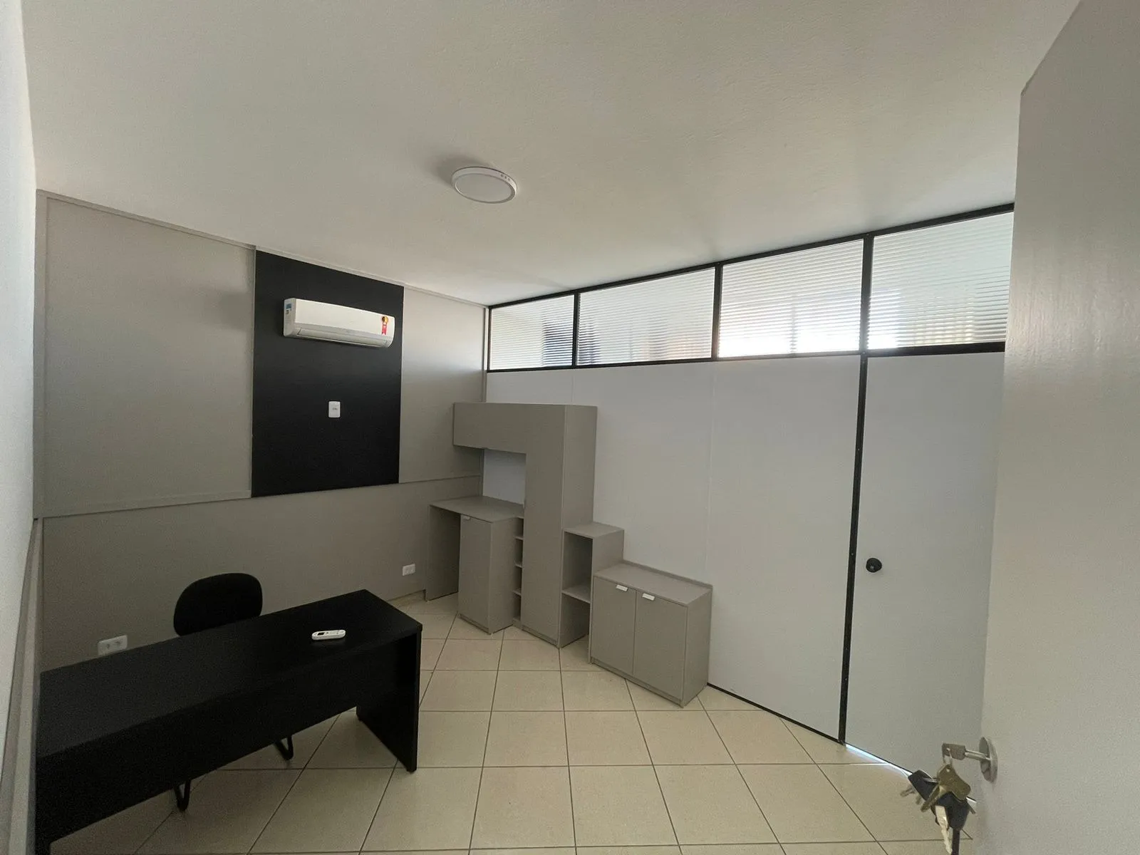 Foto do imóvel Oásis Urbano: Sala Planejada no Prédio Ceesp no Coração de Sorocaba em CENTRO, SOROCABA - SP