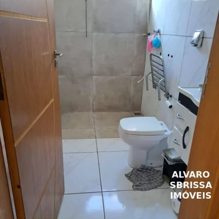 Imagem Casa à venda com 238 m2 no Residencial Porto Seguro em Salto SP com excelente localização