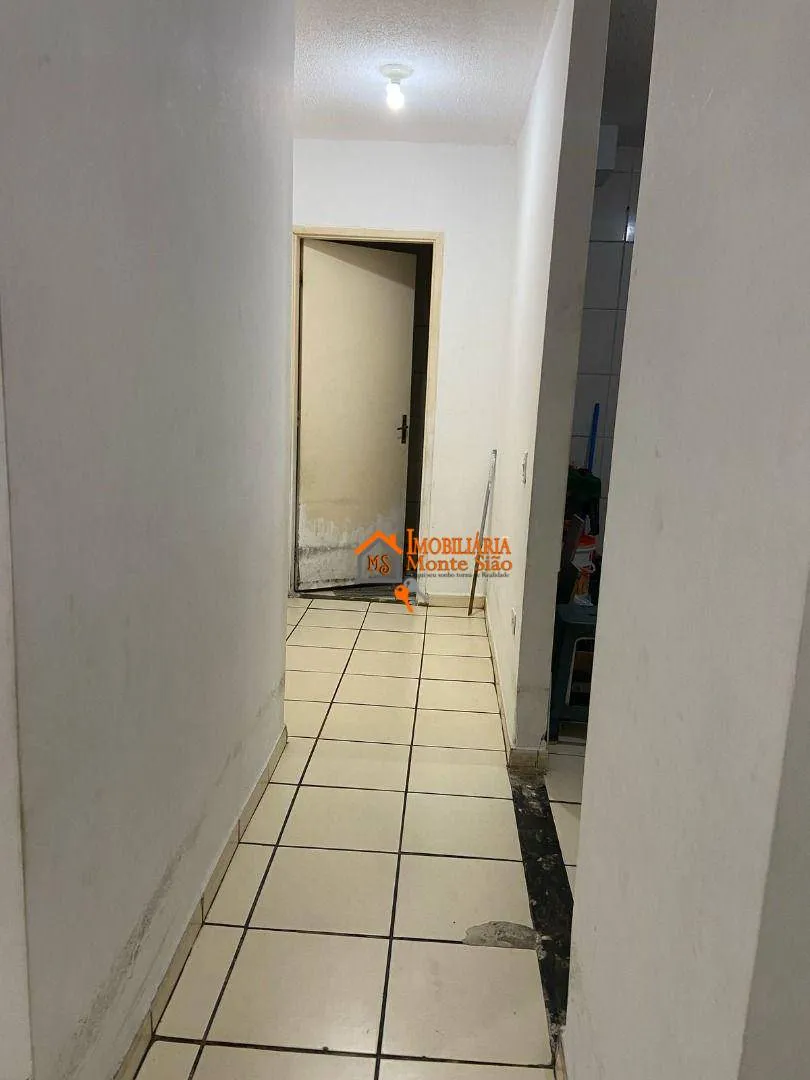 Imagem Apartamento com 2 dormitórios à venda, 50 m² por R$ 160.000,00 - Jardim Nova Cidade - Guarulhos/SP