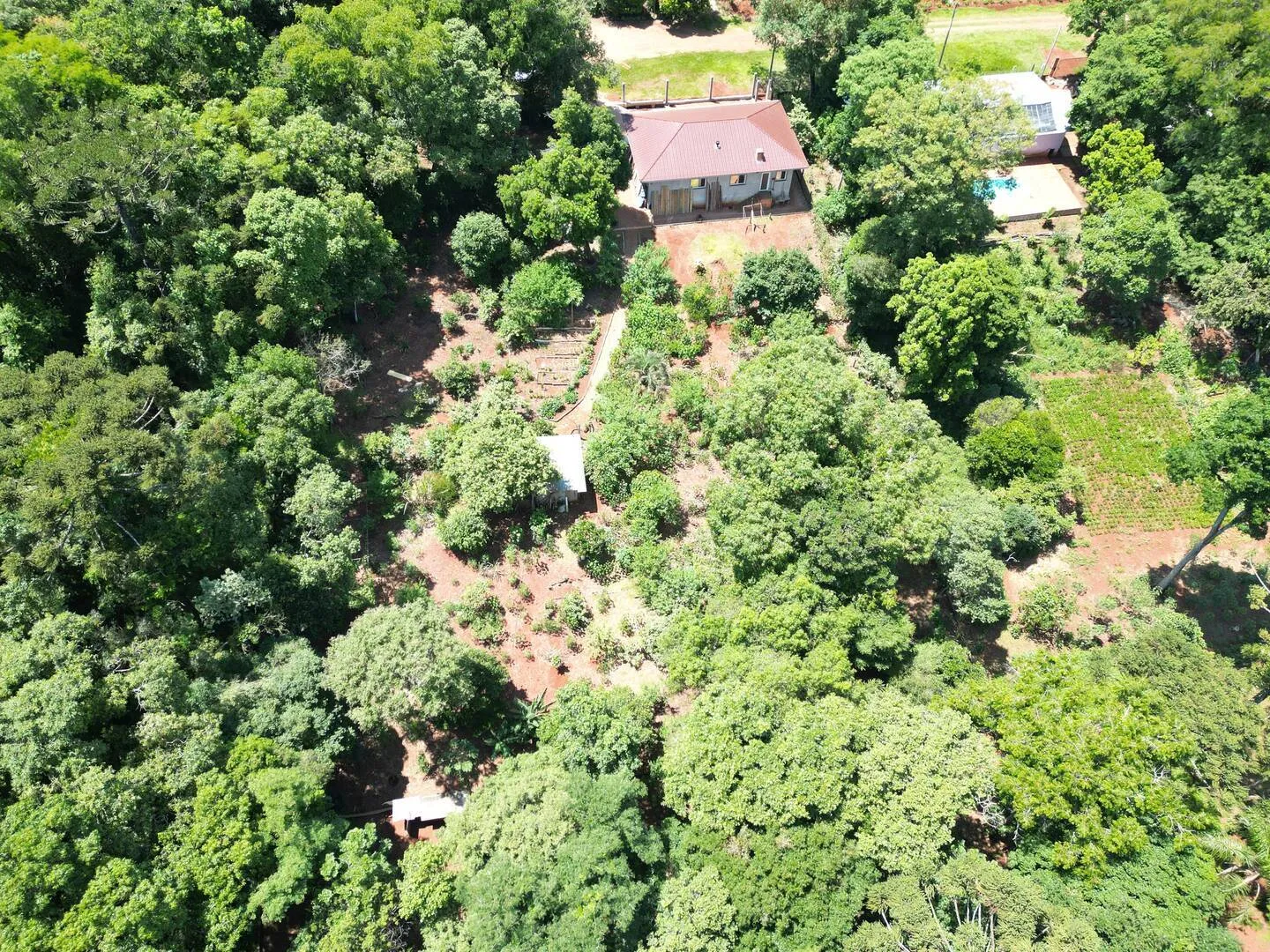 Imagem Chácara à venda em Cascavel, Colonia Barreiros - Casa sede, Ar condicionado, Água e Energia