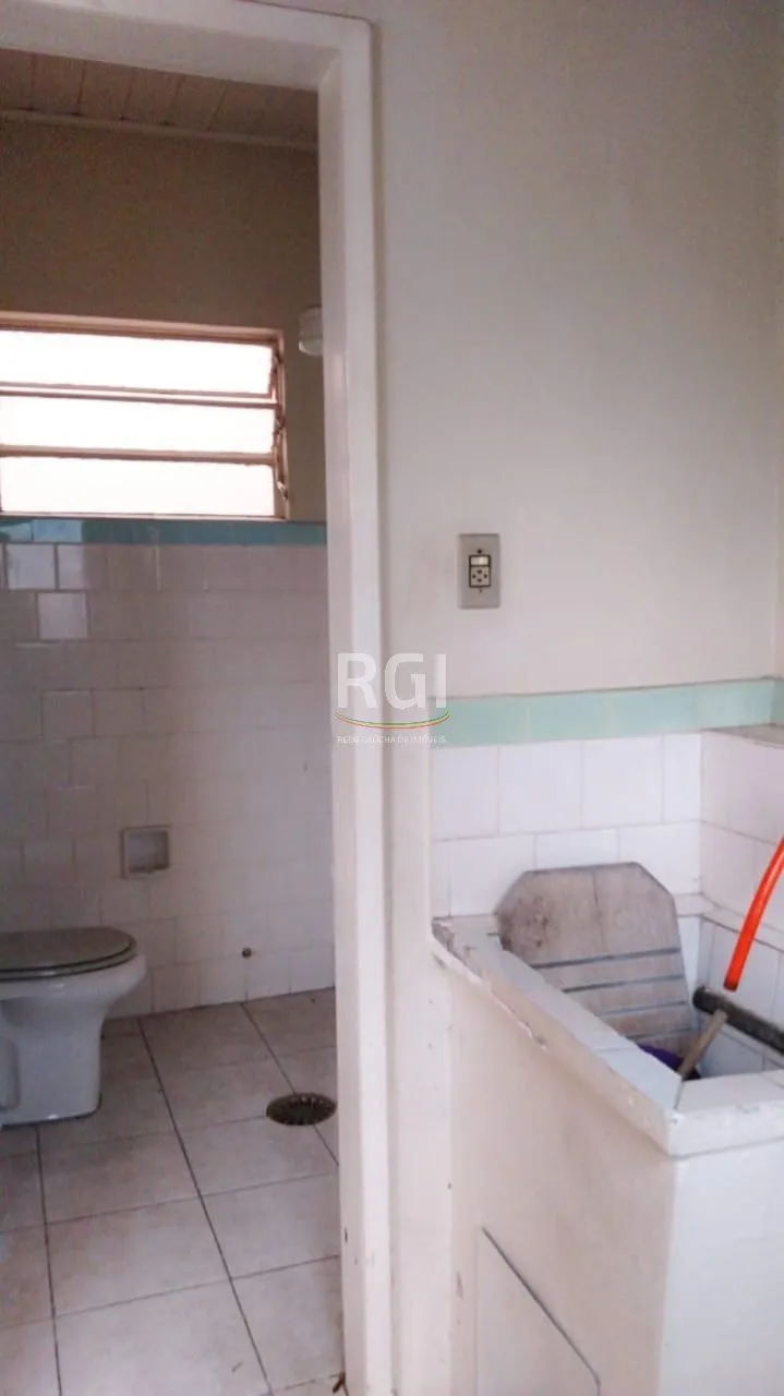 Imagem Casa para Venda - 140m², 3 dormitórios, 3 vagas - Santo Antonio