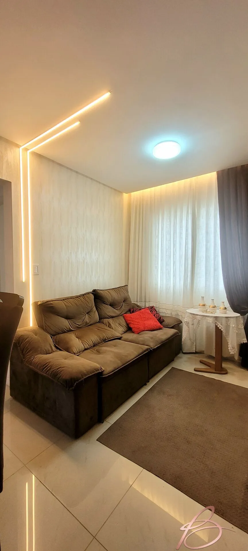 Imagem Apartamento de 2 quartos com 50 M² na parte alta do cordeiros