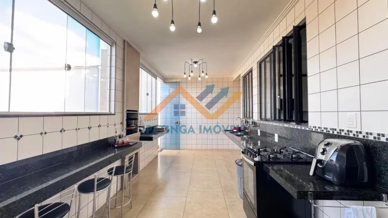 Imagem casa incrível no Bairro das Águas, com uma estrutura impecável e ambientes pensados para proporcionar conforto e funcionalidade.