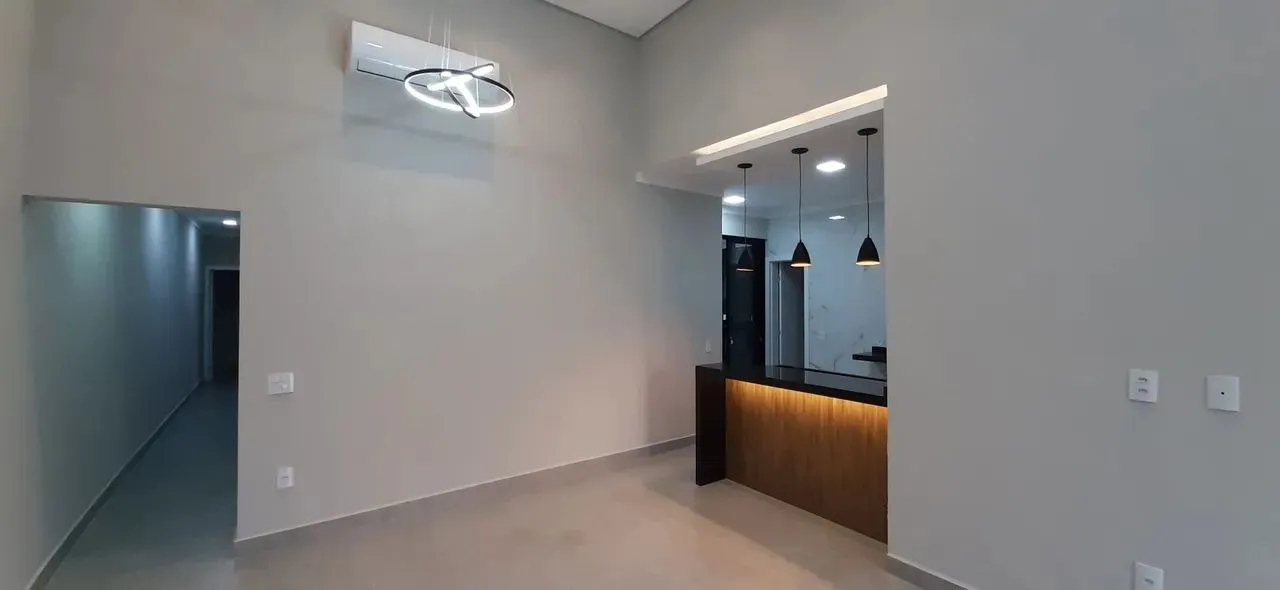 Imagem Casa de alto padrão em condomínio à venda em Sorocaba-SP, Chácaras Reunidas São Jorge: 3 quartos, 3 suítes, 3 salas, 4 banheiros, 2 vagas, 170m².